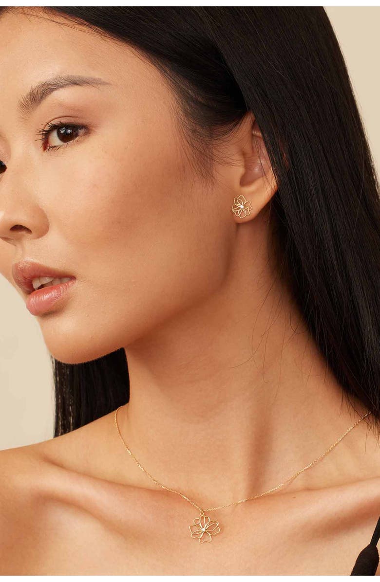 Oradina 14K Yellow Gold Full Bloom Pendant Necklace, Alternate, color, Yellow Gold