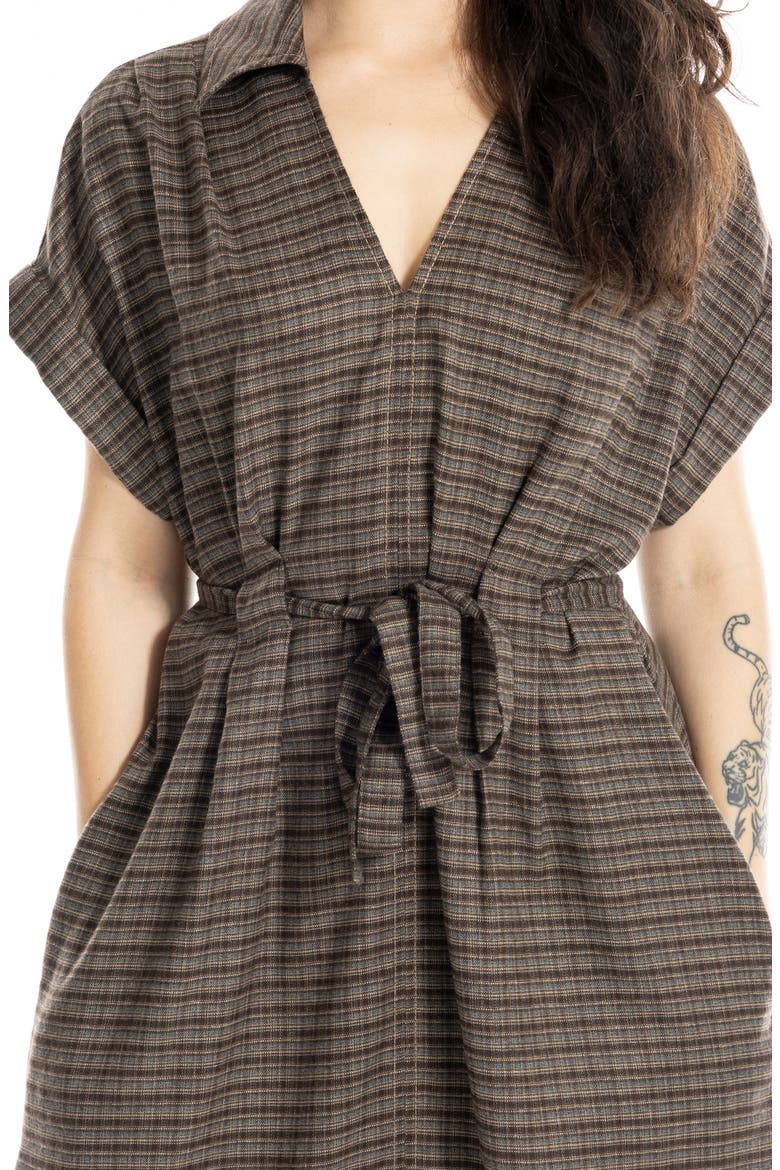 Plaid Short Sleeve Tie Waist Maxi Dress, Alternate, color, BROWN-53385