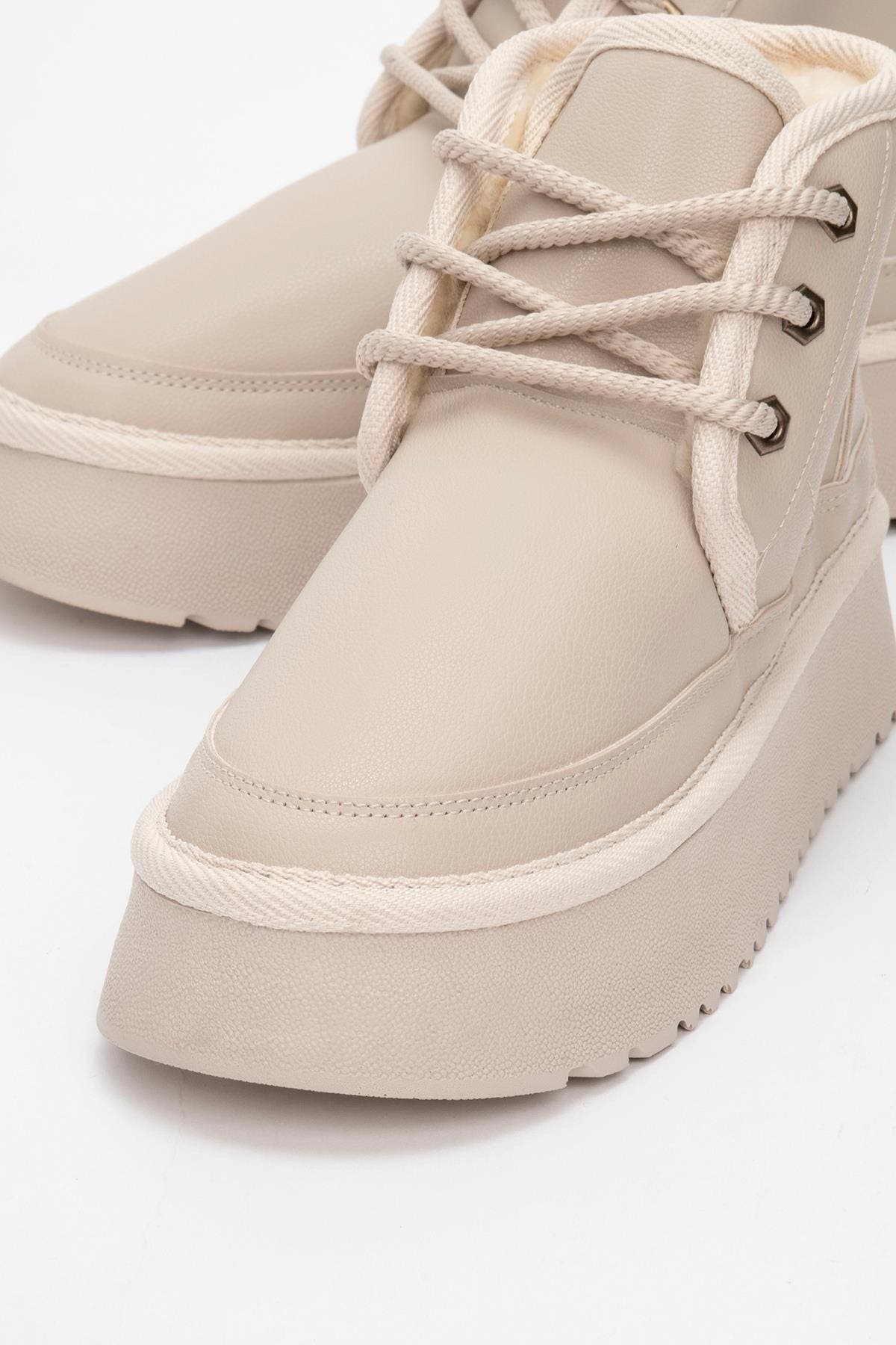 Ovela Chunky Boot, Alternate, color, Beige Faux Leather