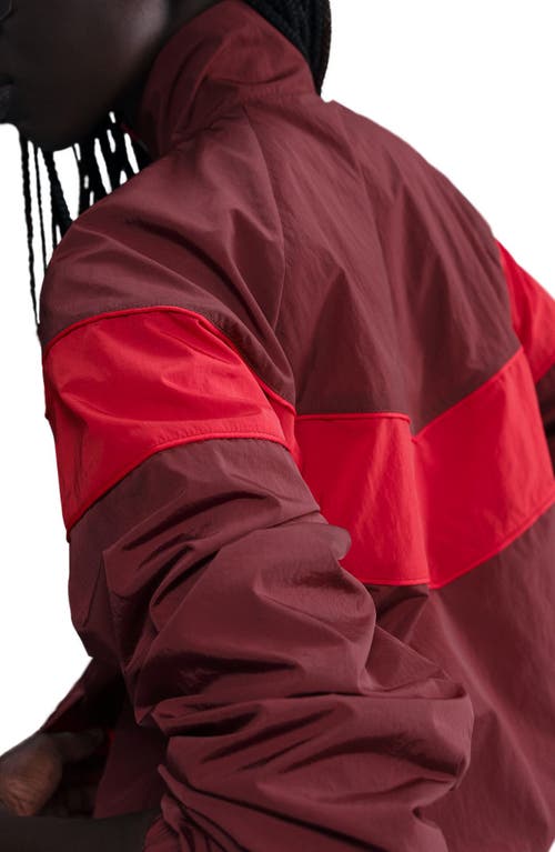 Nike Windrunner Water Repellent Jacket In Burgundy
