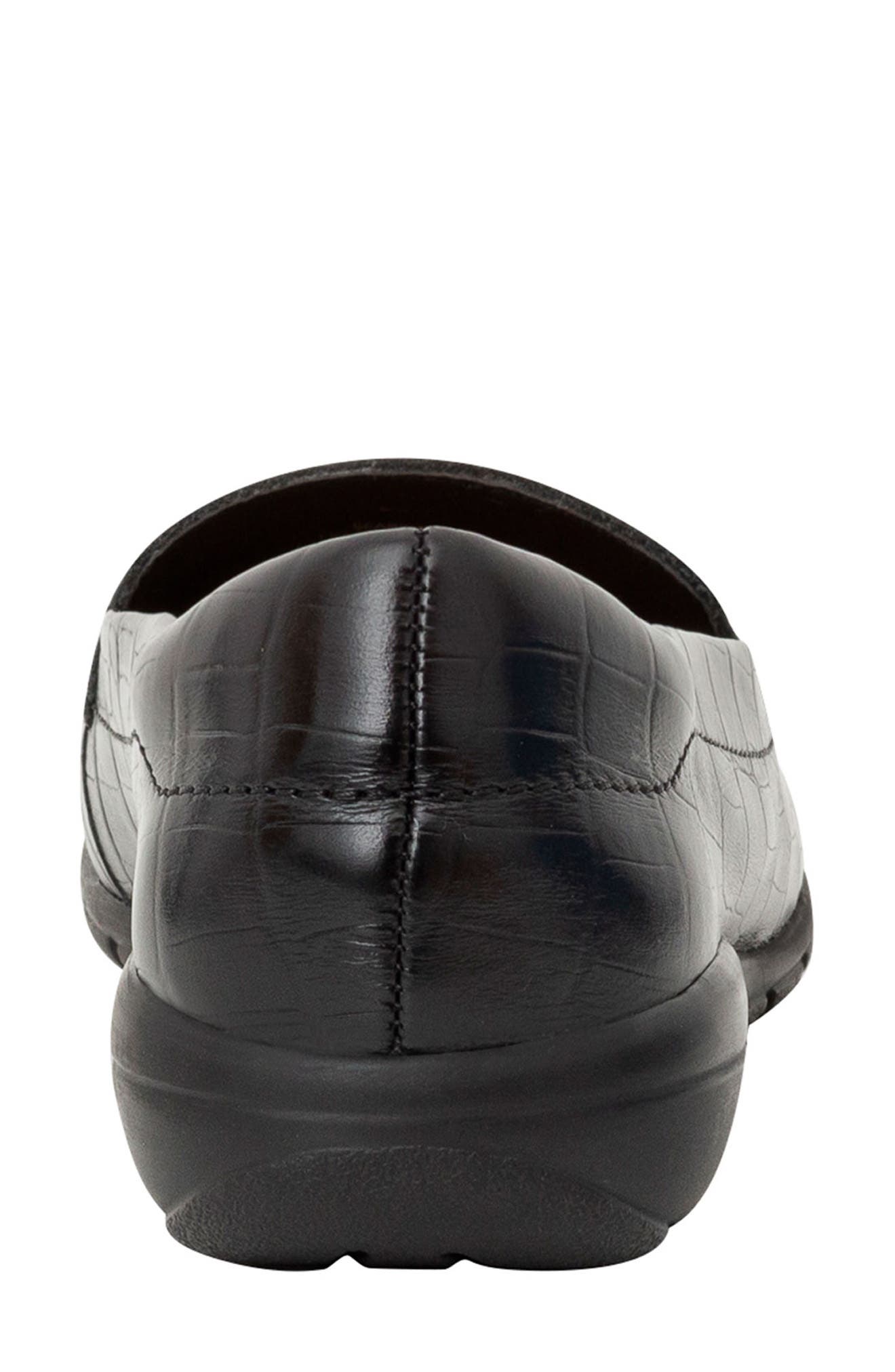 Easy Spirit Abide Loafer - Wide Width Available, Alternate, color, Black