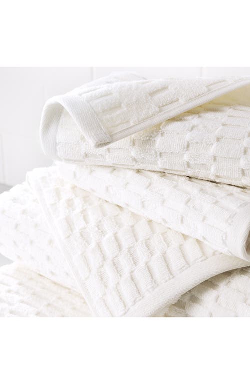Dkny Metro Tile 4-piece Bath & Hand Towel Set In White