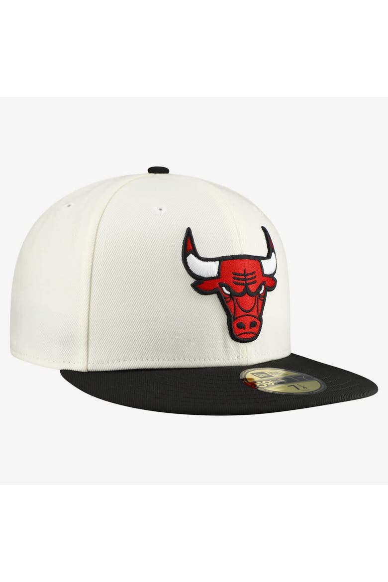 Men's New Era  White/Black Chicago Bulls Chrome 59FIFTY Fitted Hat, Alternate, color, White