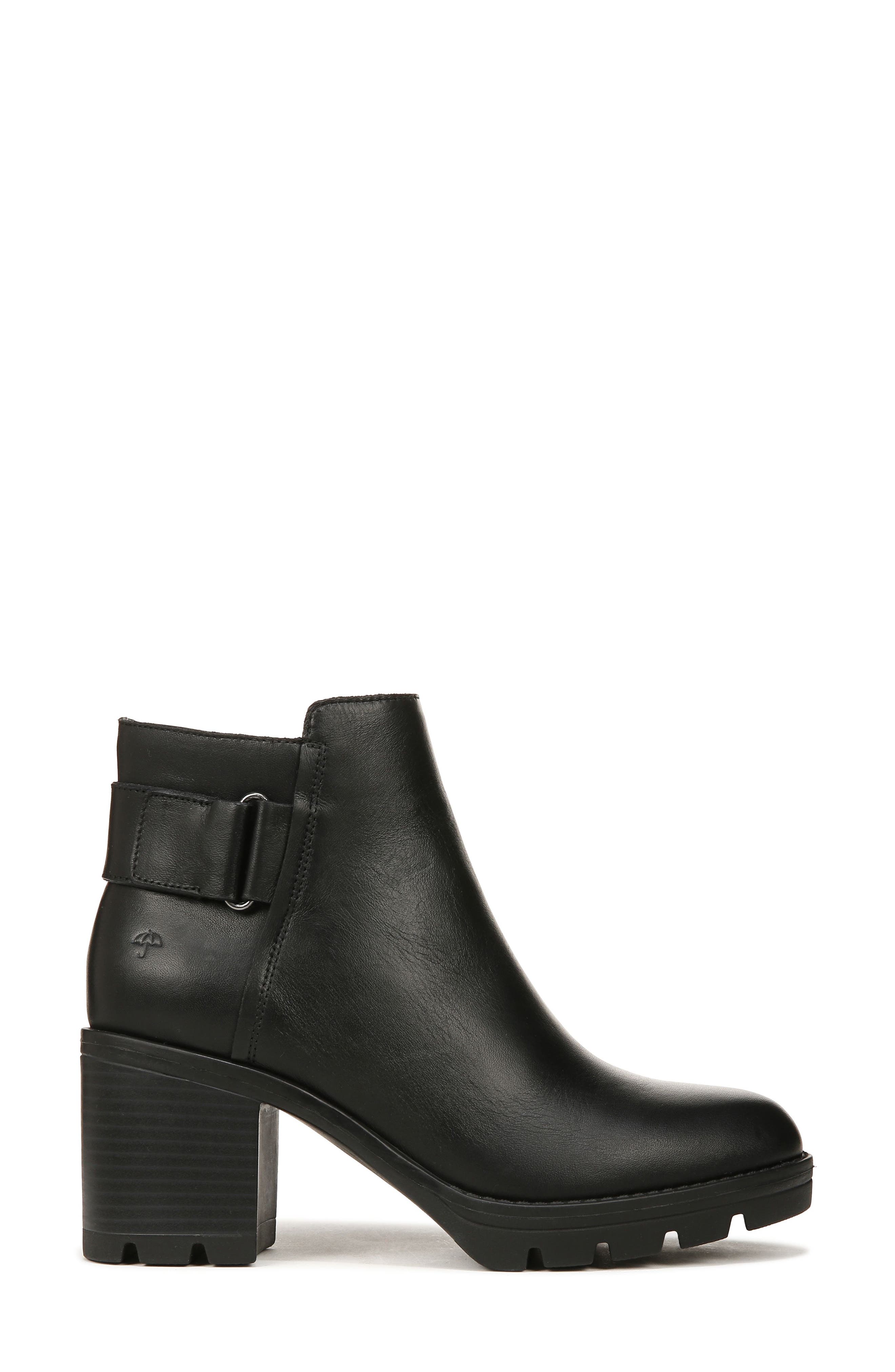 Naturalizer Veeda Water Resistant Bootie, Alternate, color, 