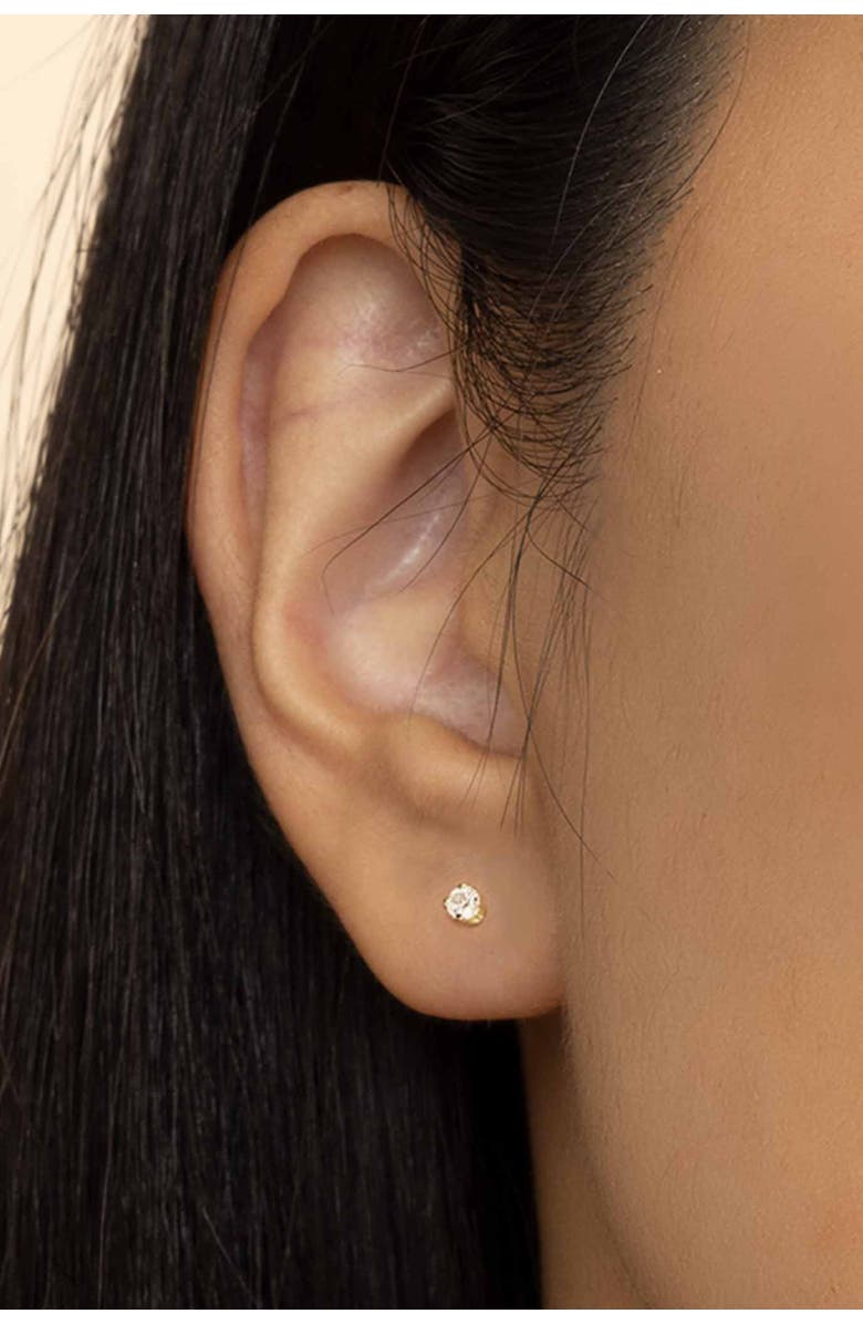 14K Yellow Gold Shine Bright Diamond Single Mini Stud