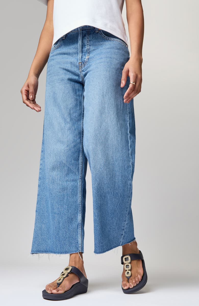 FitFlop Fino Platform Wedge Flip Flop, Alternate, color,