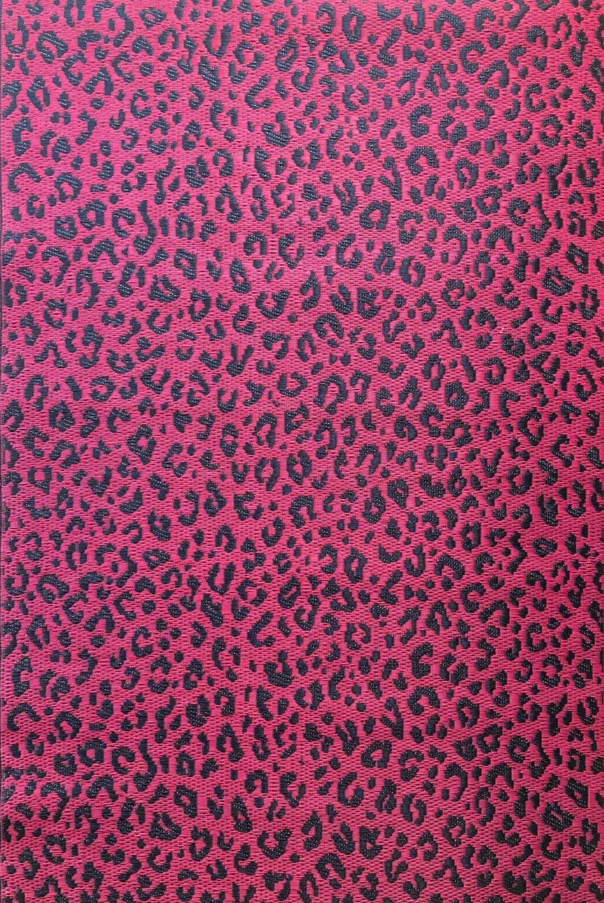 Magenta - 5'x8'