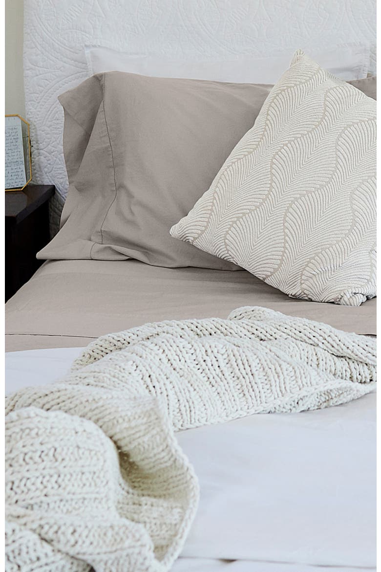 Organic Room Service Sateen Pillowcase 2-Pack, Alternate, color, Dove Grey