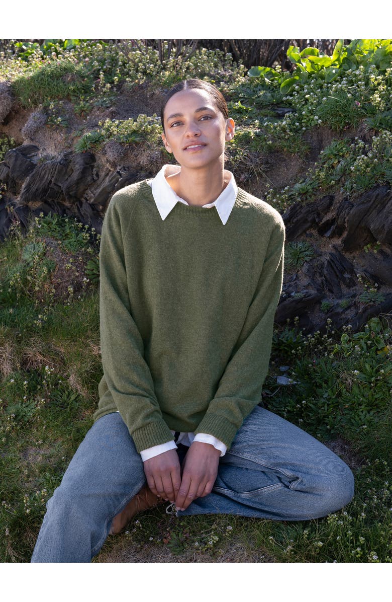 Celtic & Co. Geelong Slouch Crew Sweater, Alternate, color, Olive