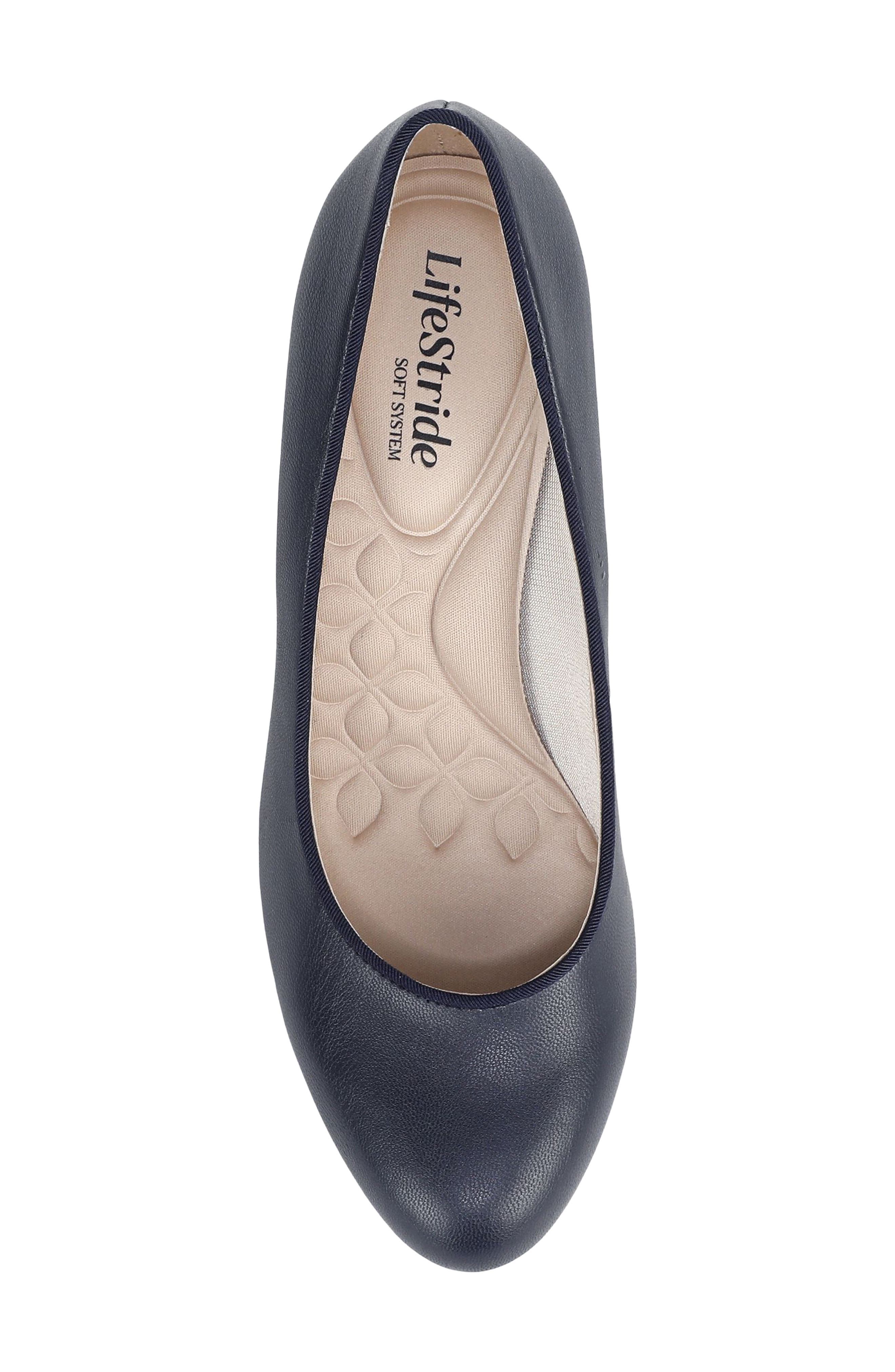 LifeStride Parigi Plus Pump, Alternate, color, Lux Navy