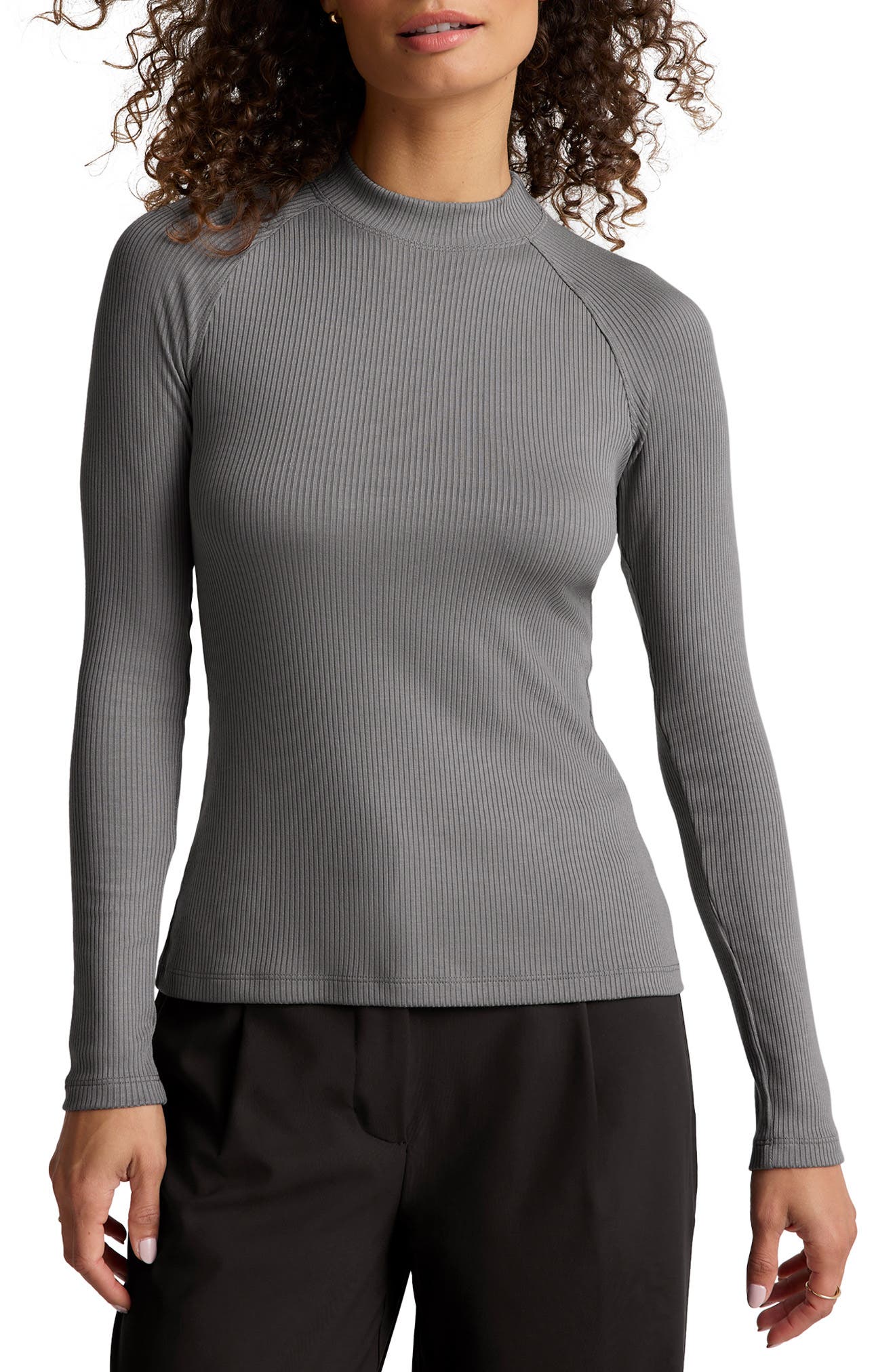 Beyond Yoga Contours Mock Neck Top