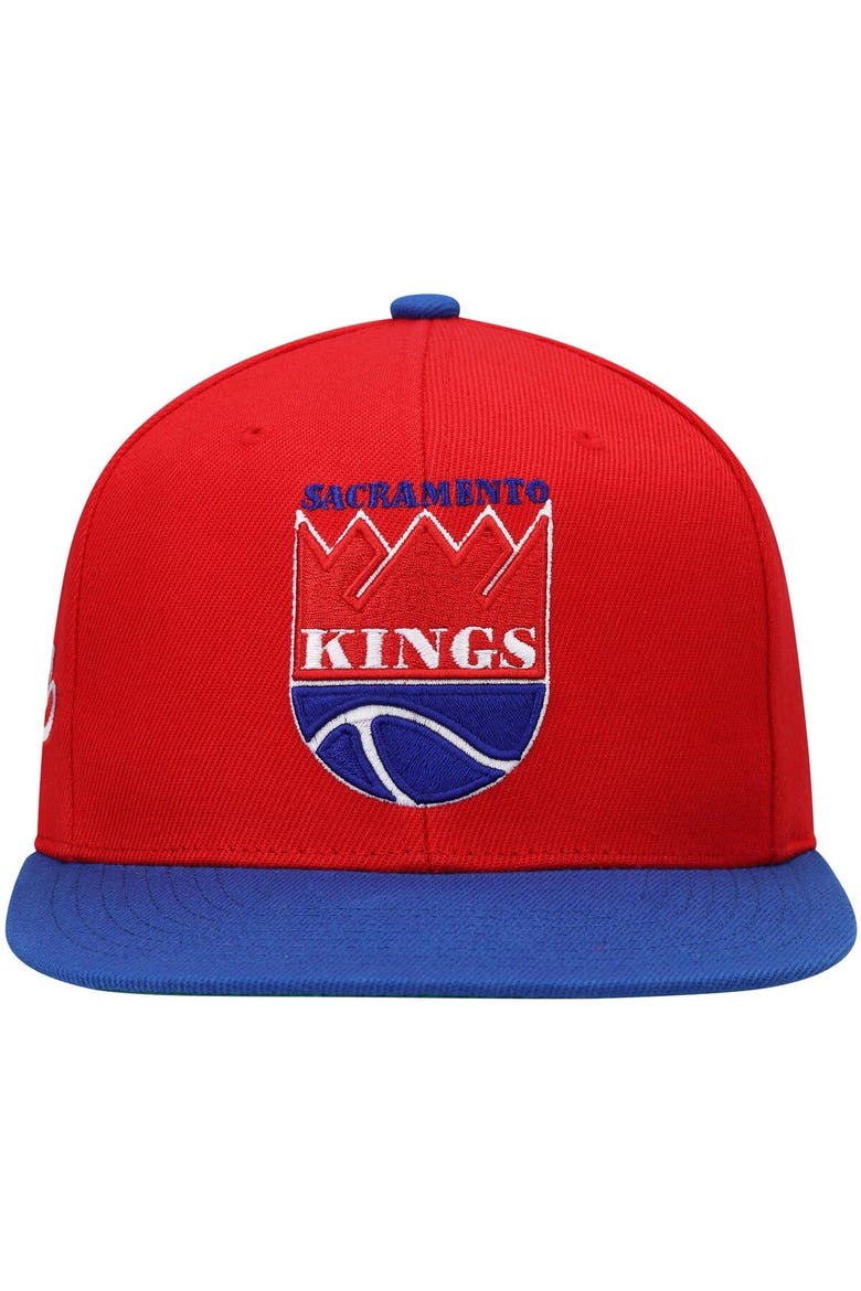 Men's Mitchell & Ness Red/Royal Sacramento Kings Hardwood Classics Snapback Hat, Alternate, color, Red