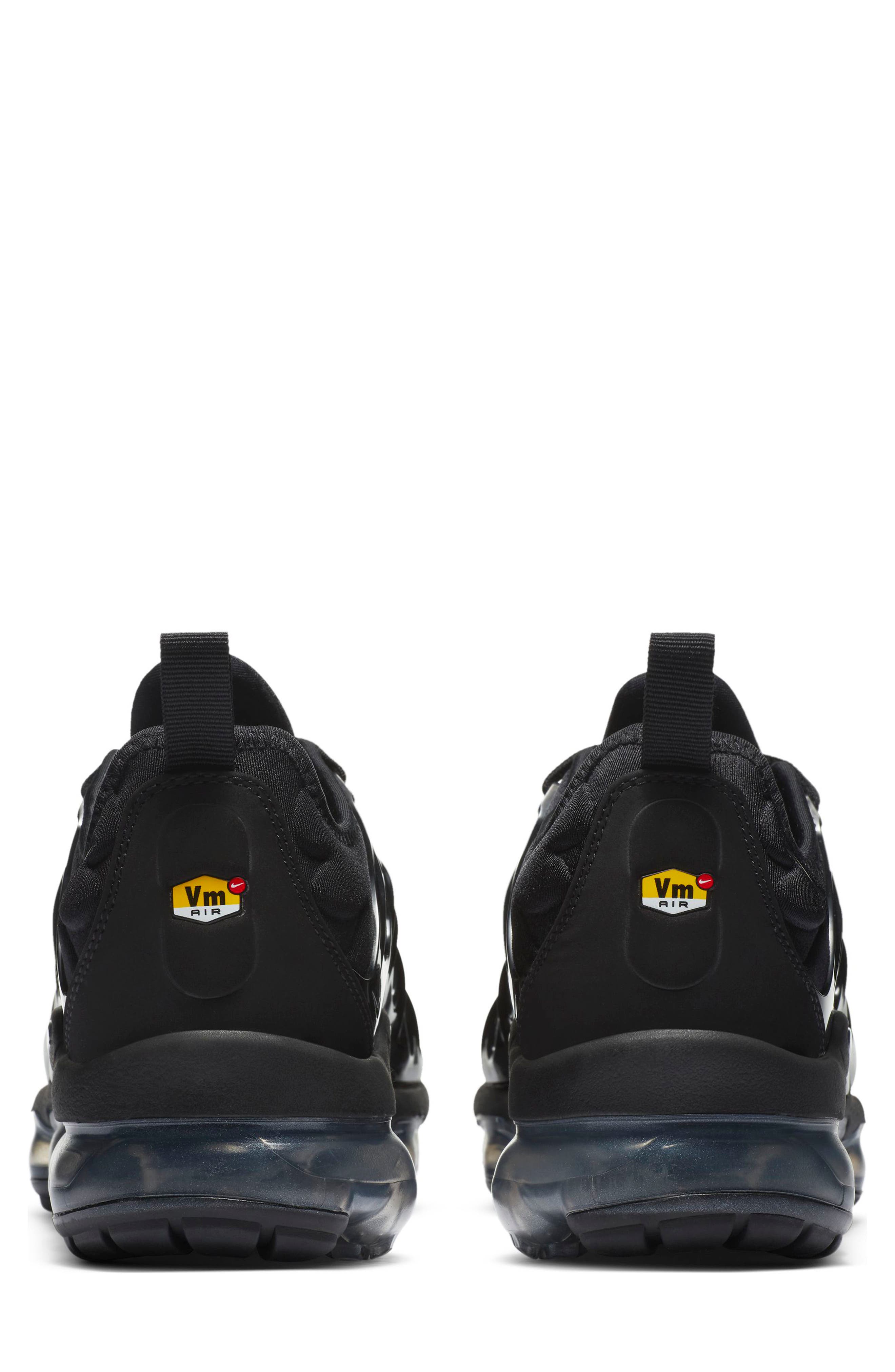 Nike Air VaporMax Plus Sneaker, Alternate, color, 