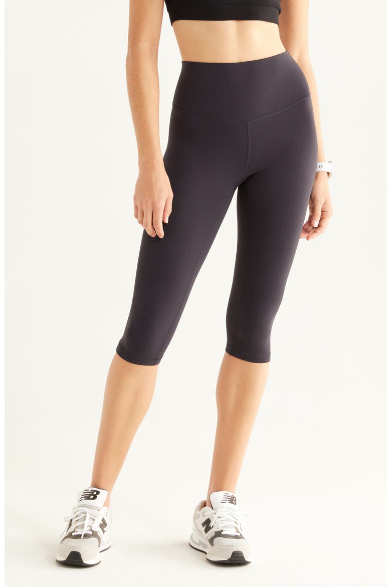 Studio Luxe High Waist Capri Leggings, Main, color, BLACK