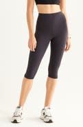 Zella Studio Luxe High Waist Capri Leggings