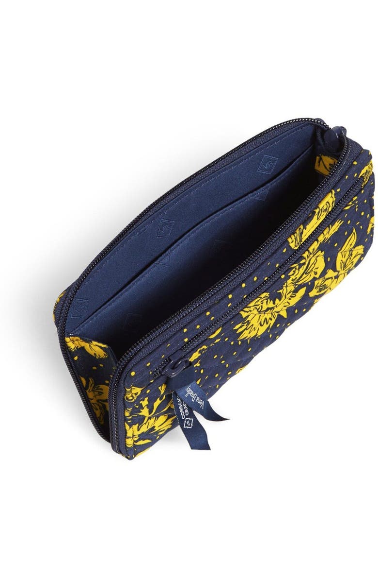VERA BRADLEY Michigan Wolverines Rain Garden Front-Zip Wristlet, Alternate, color,