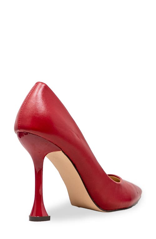 CHASE & CHLOE CHASE AND CHLOE YASMIN POINTED TOE PUMP