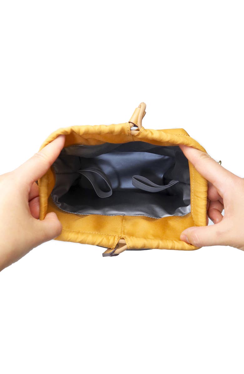 TWELVElittle On the Go Water Resistant Bottle Bag, Alternate, color,