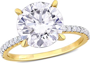 Lab-Created Moissanite Ring