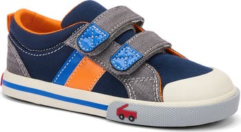 Russell Sneaker