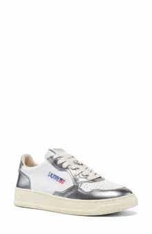 AUTRY Medalist Low Top Sneaker