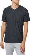 Vuori Strato Tech V-Neck T-Shirt