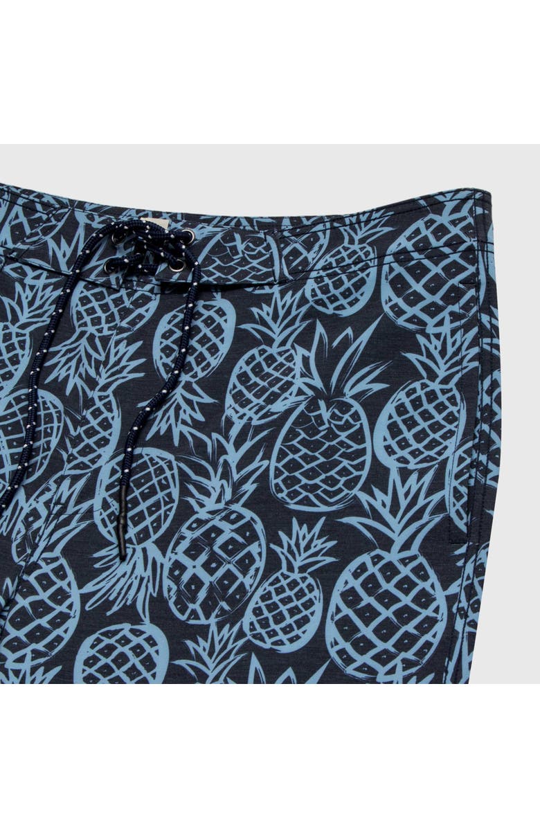 Surfside Supply Co. Duke 7.25" Pineapple Boardshort, Alternate, color, Blue