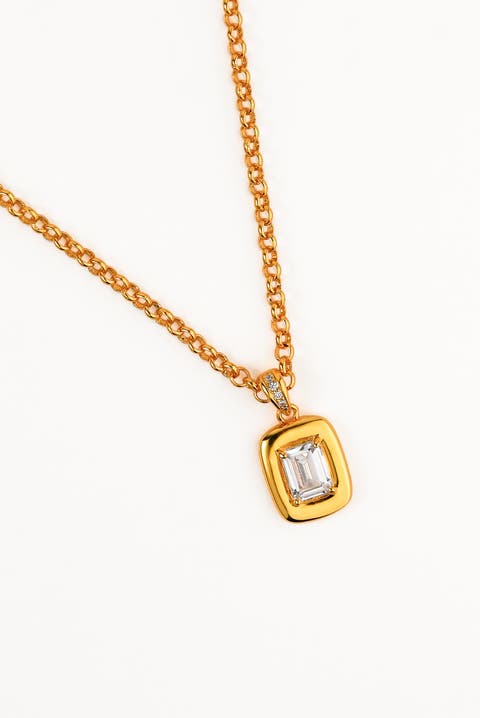 Sol Pendant Necklace
