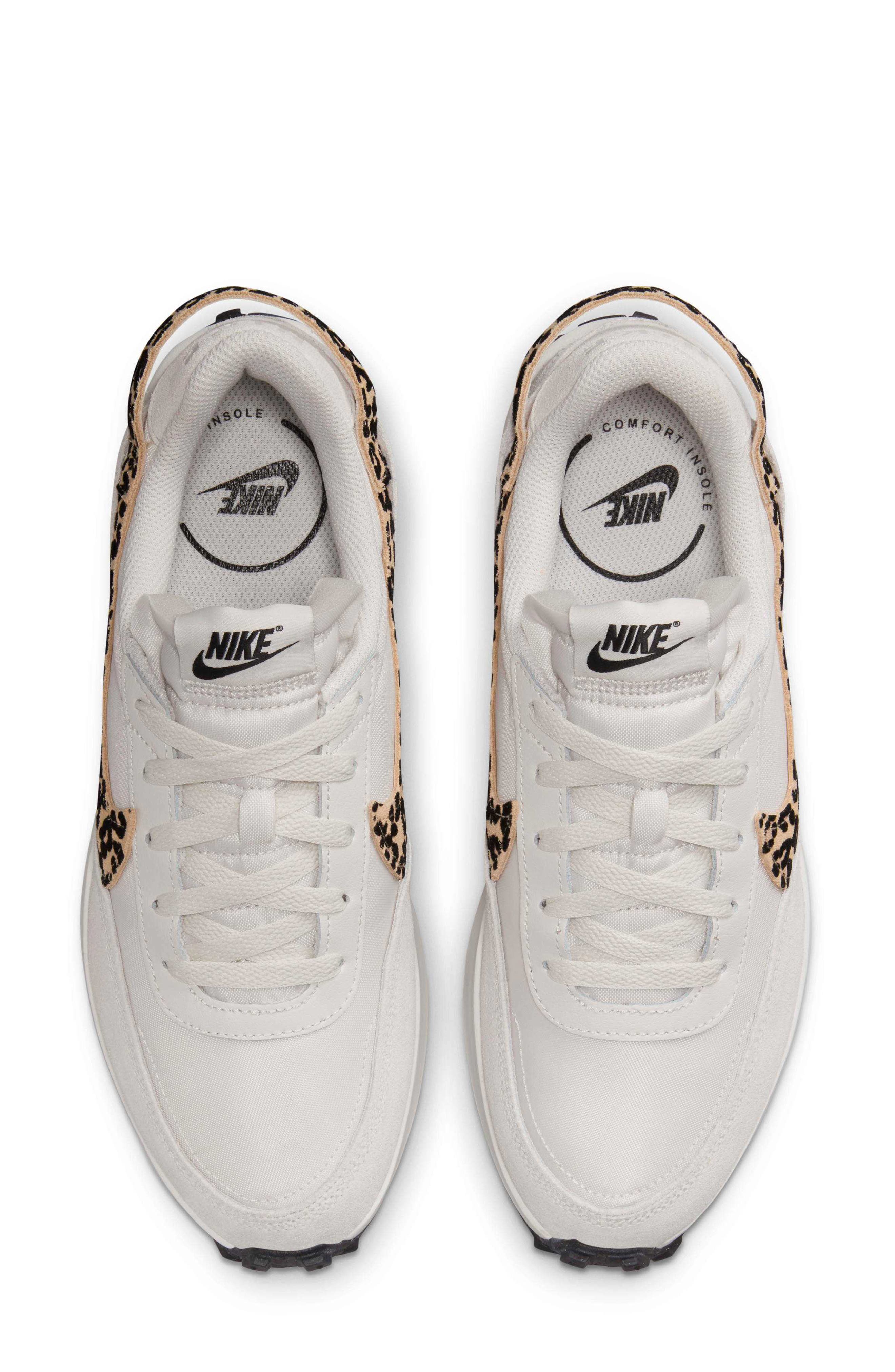 Waffle Debut Sneaker, Alternate, color, 001 PHANTM/SESAME
