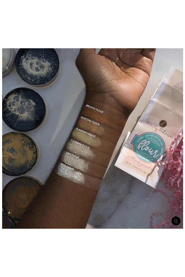 Flour Setting Powder, Alternate, color, CACAO (BROWN)