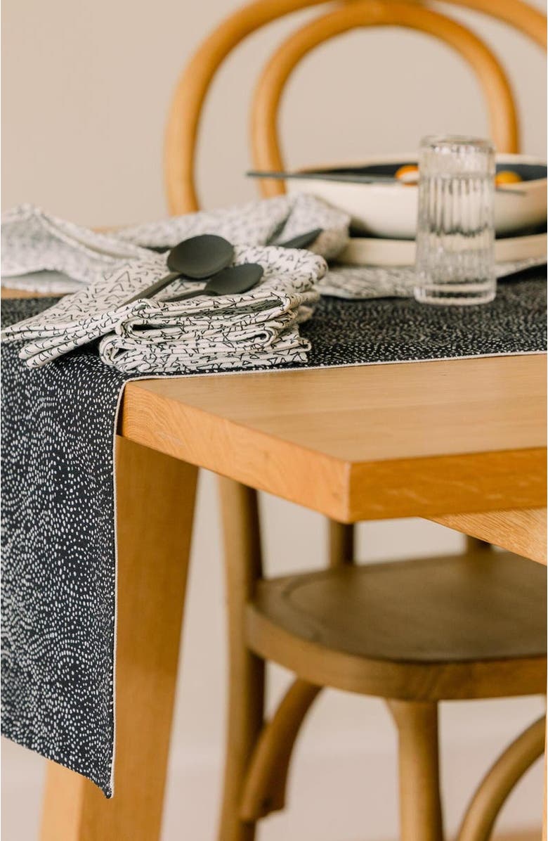 at300nelson Basilone in Albatross - Single Napkin, Alternate, color, Albatross