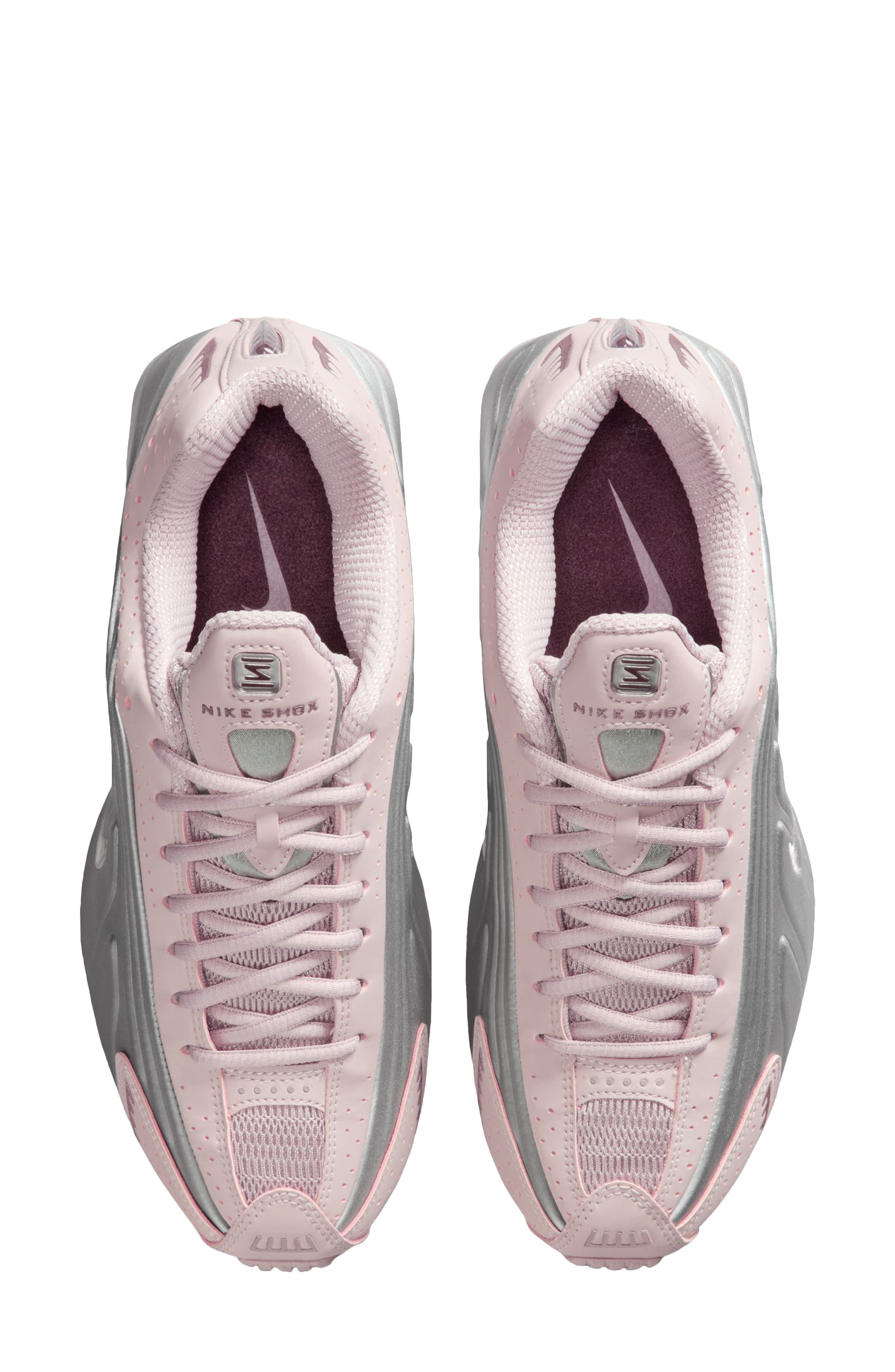 Nike Shox R4 Sneaker, Alternate, color, Particle Rose/ Silver/ Tattoo