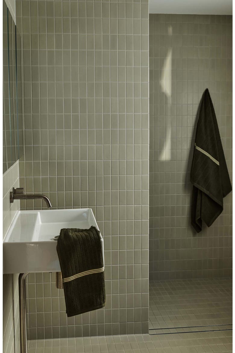 Emerald Hand Towel, Alternate, color, MOSS