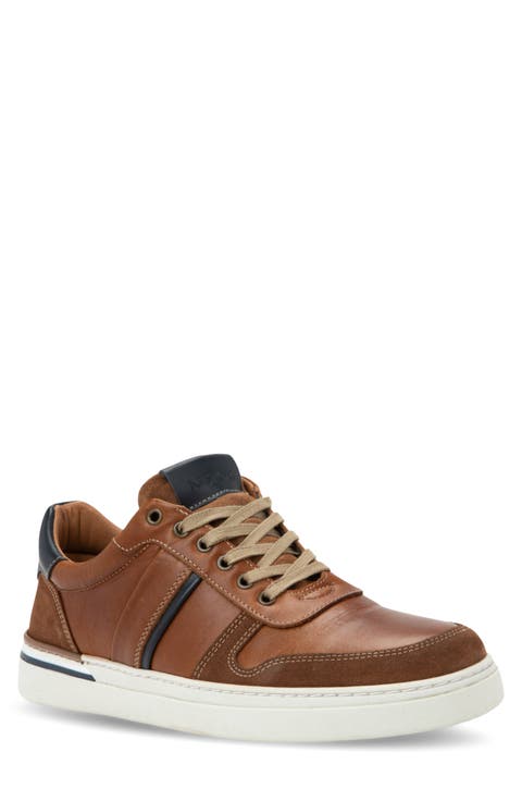 Swift Sneaker