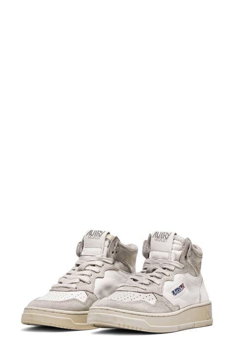 Medalist Mid High Top Sneaker