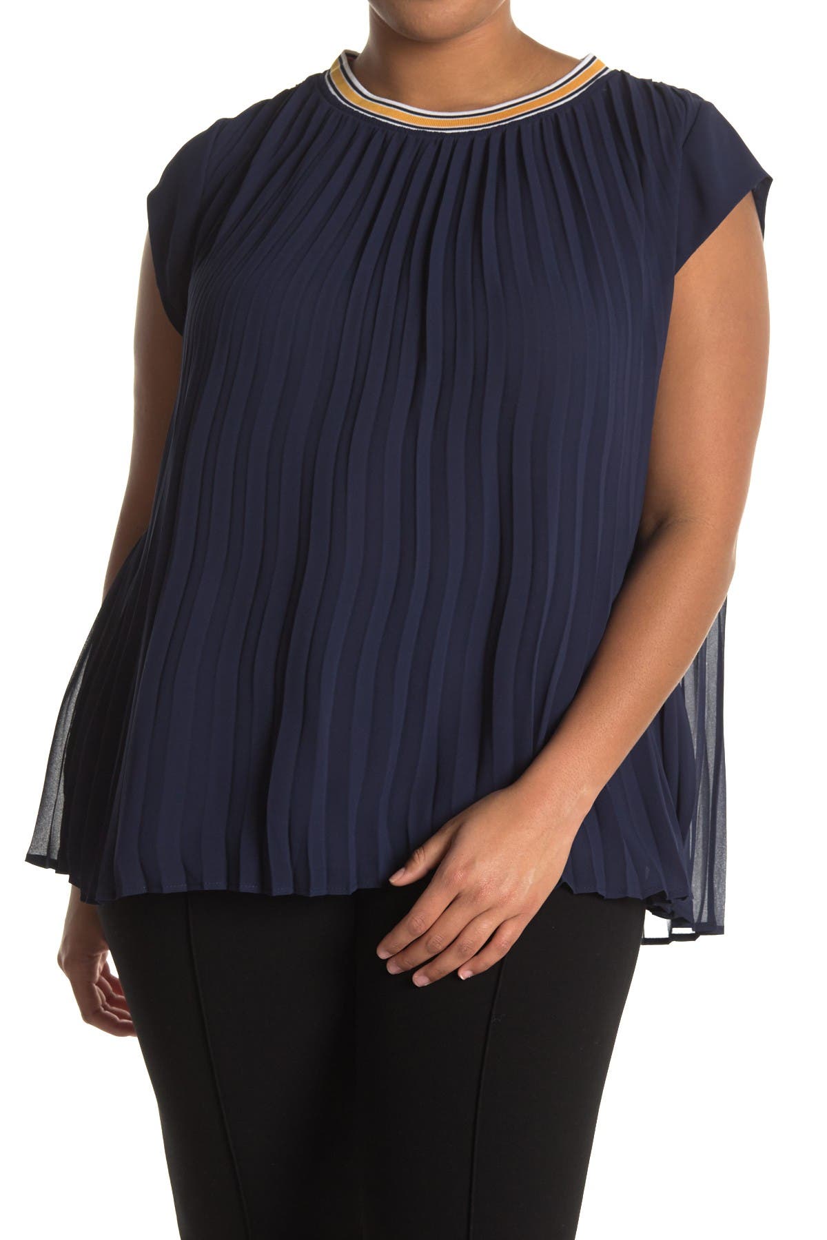 DR2 by Daniel Rainn Accordion Pleat Printed Blouse (Women) | Nordstromrack