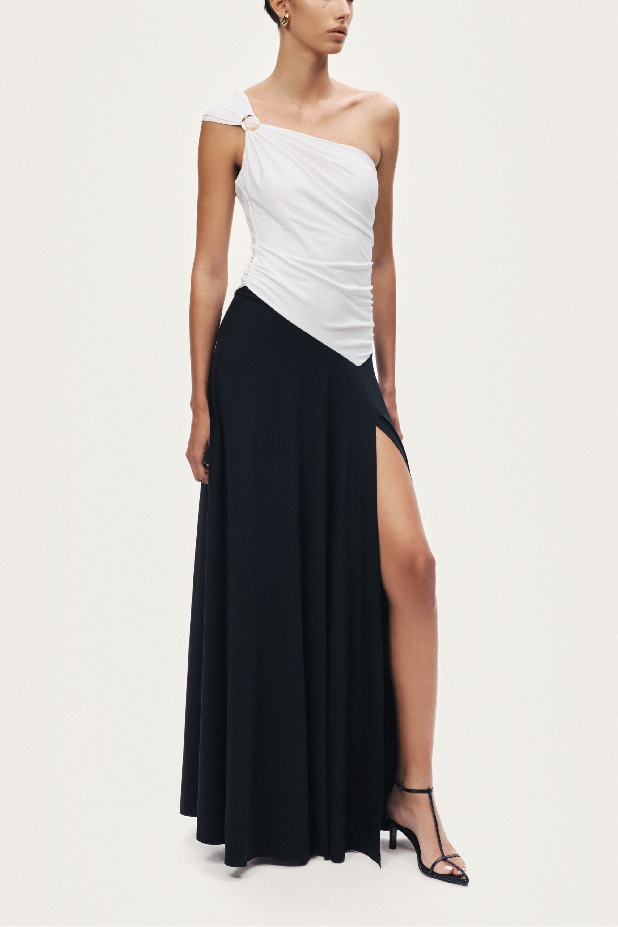 One-Shoulder Contrast Maxi Dress - image 2