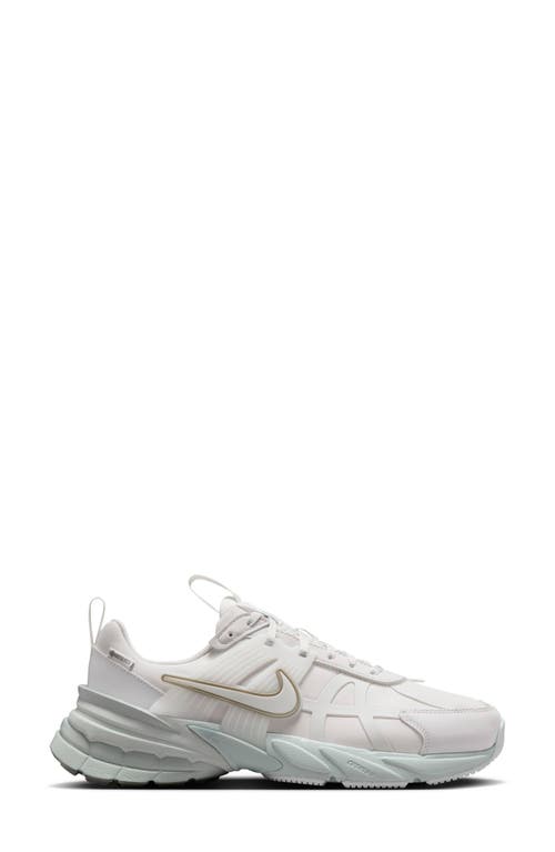 Nike Women's V2k Run Gore-tex Waterproof Shoes