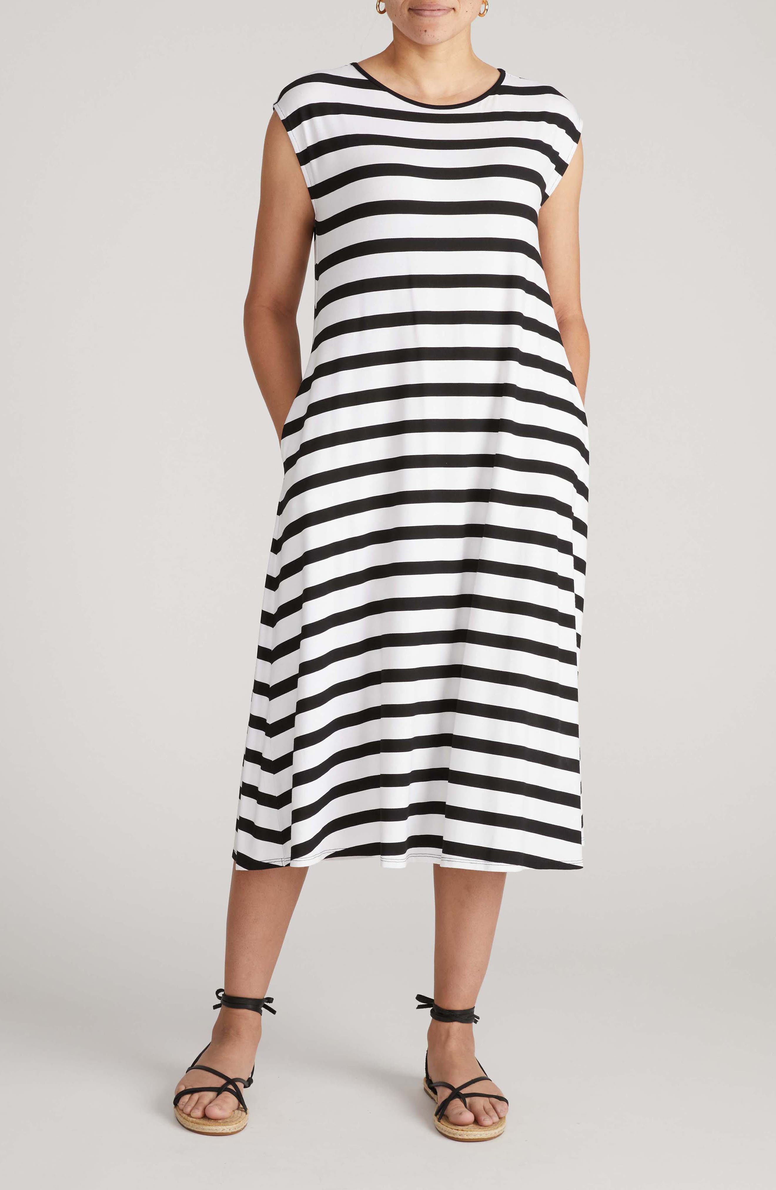 BLACK/ WHITE STRIPE
