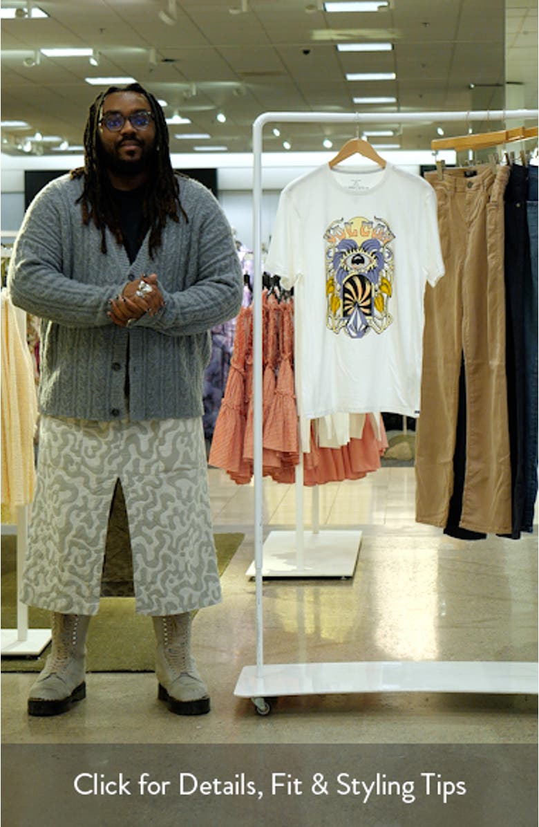 Eye See Yew Cotton Graphic T-Shirt, sales video thumbnail