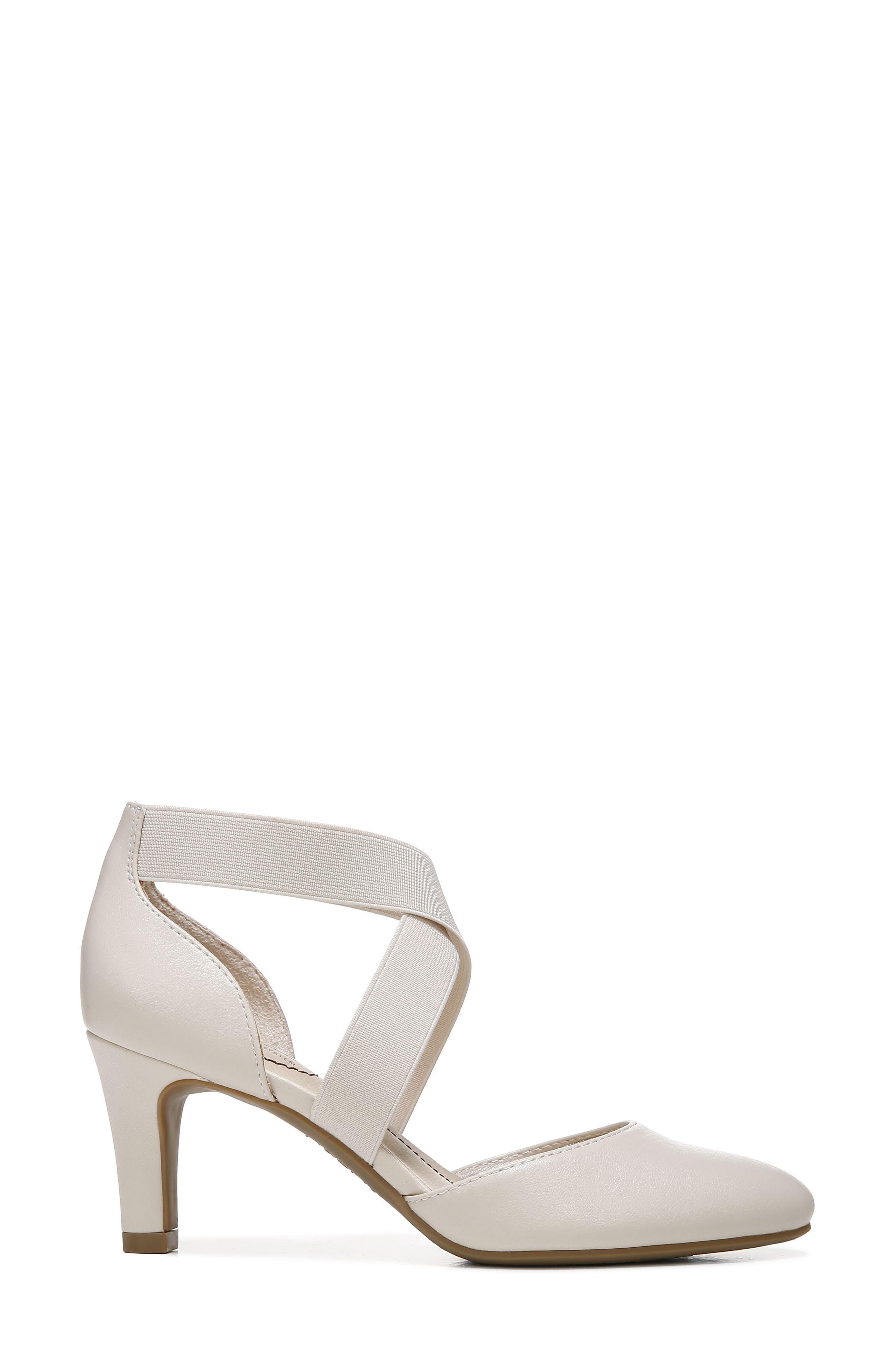 LifeStride Pump, Alternate, color, Almondmilk