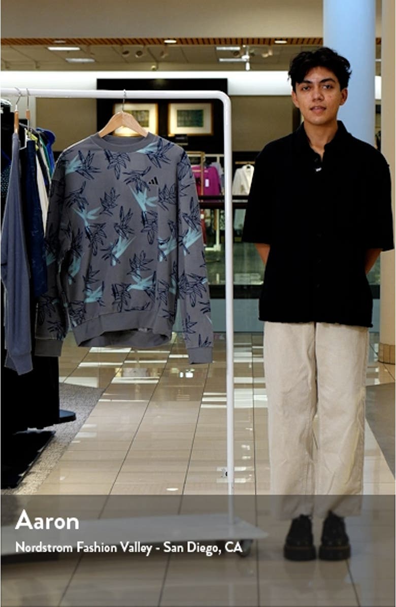 Oasis Fleece Sweatshirt, sales video thumbnail