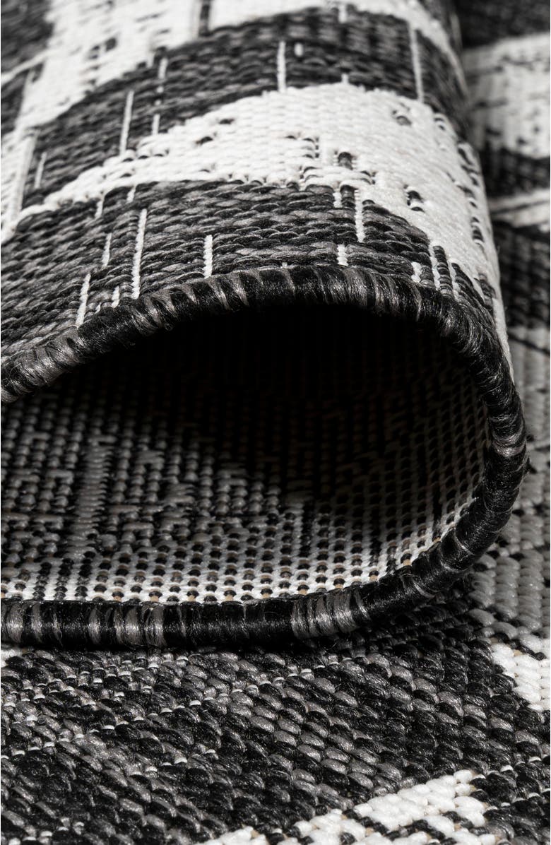 JONATHAN Y Andratx Modern  Geometric Indoor/Outdoor Area Rug, Alternate, color, Black/Ivory