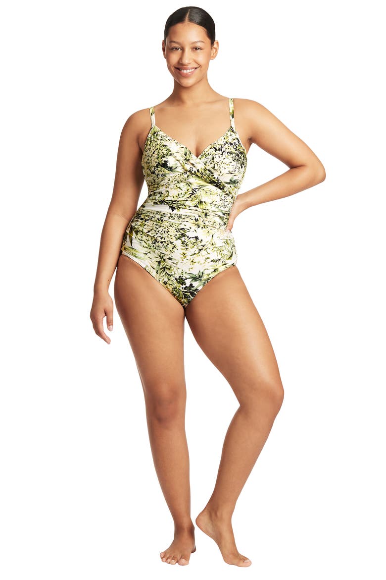 Twist Front DD- & E-Cup Underwire One-Piece Swimsuit, Alternate, color, WHITE