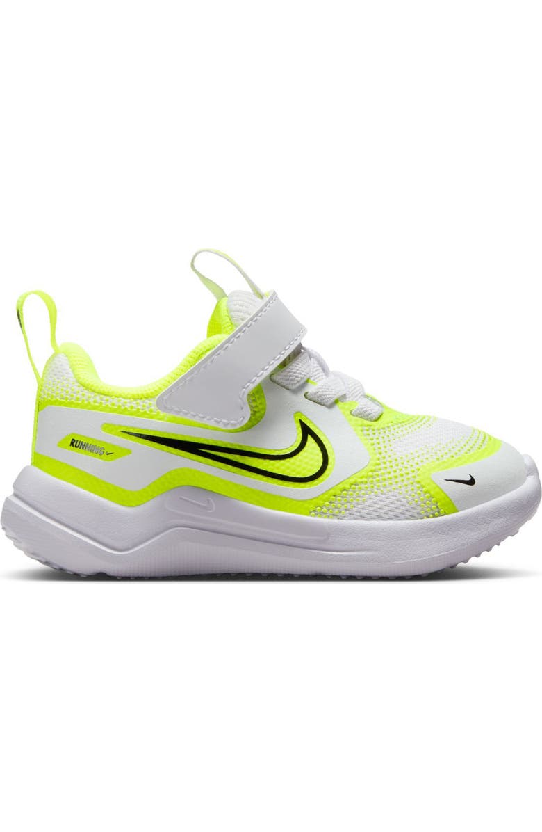 Nike Cosmic Runner Running Shoe, Alternate, color, 106 White/Black