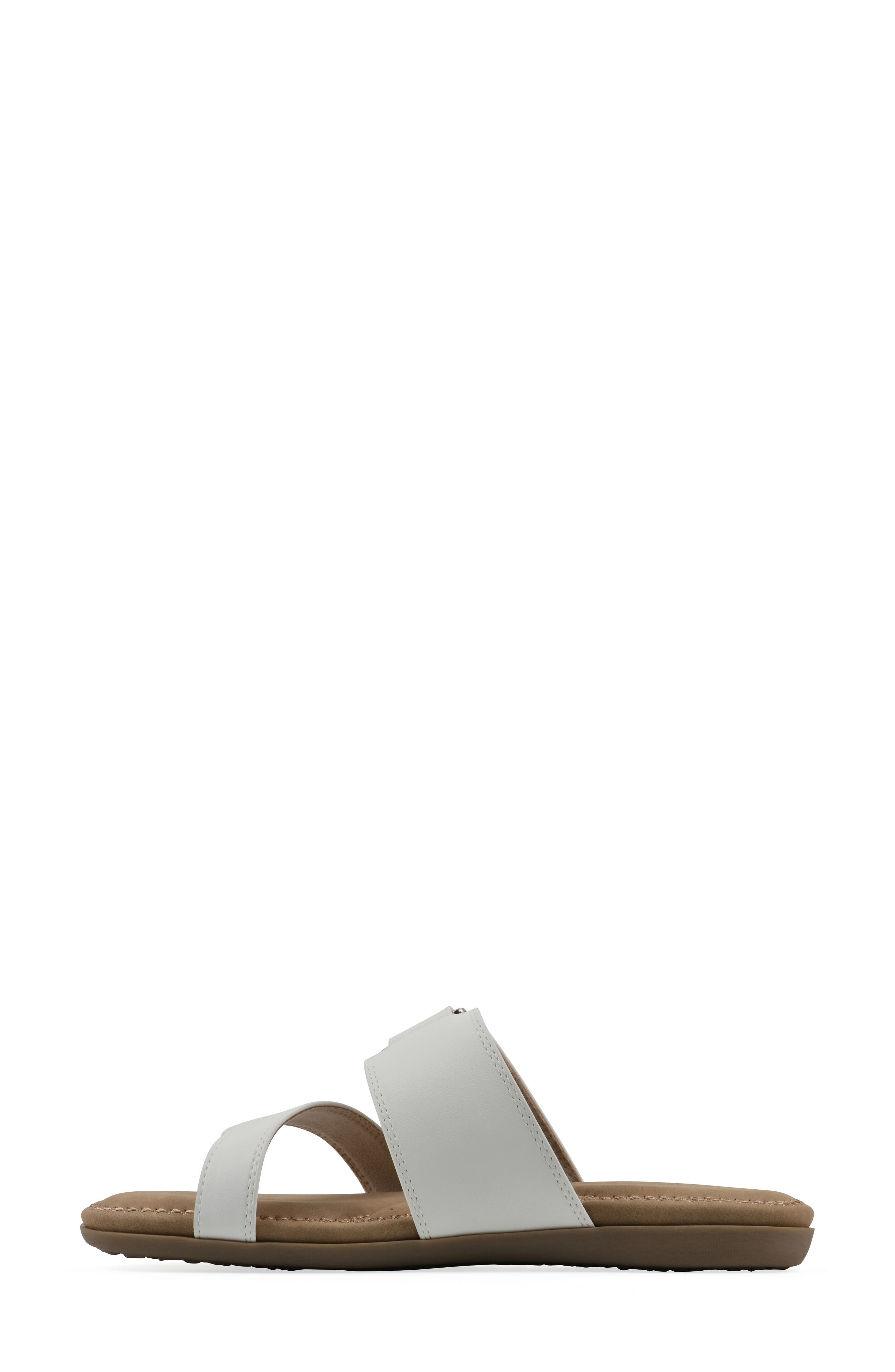 CLIFFS BY WHITE MOUNTAIN Fancify Toe Loop Sandal, Alternate, color, 