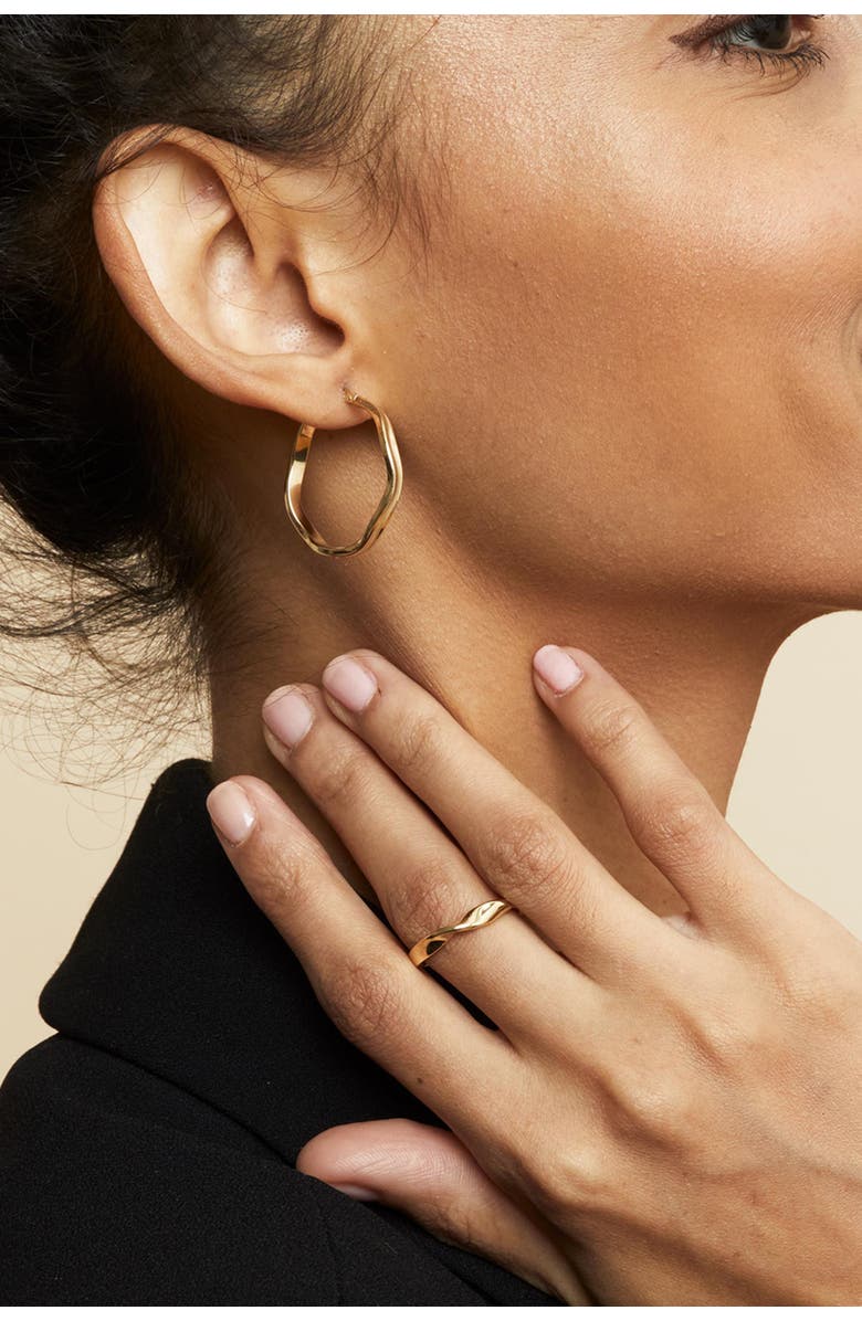 Oradina 14K Gold Wavemaker Hoops Earrings, Alternate, color, Yellow Gold