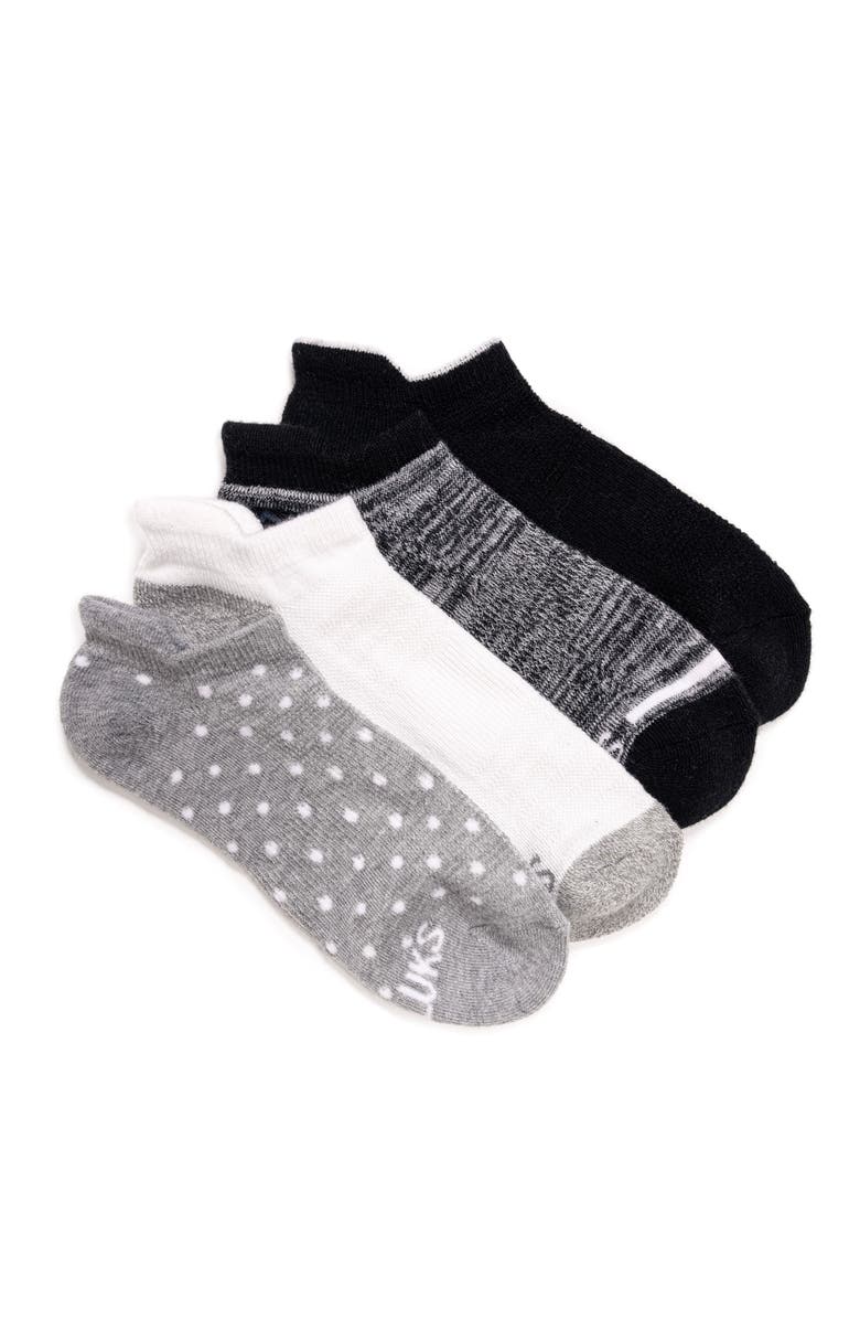 MUK LUKS Women's Dream Step Sporty Low Cut Ankle Socks, 4 Pair Pack, Main, color, Ebony