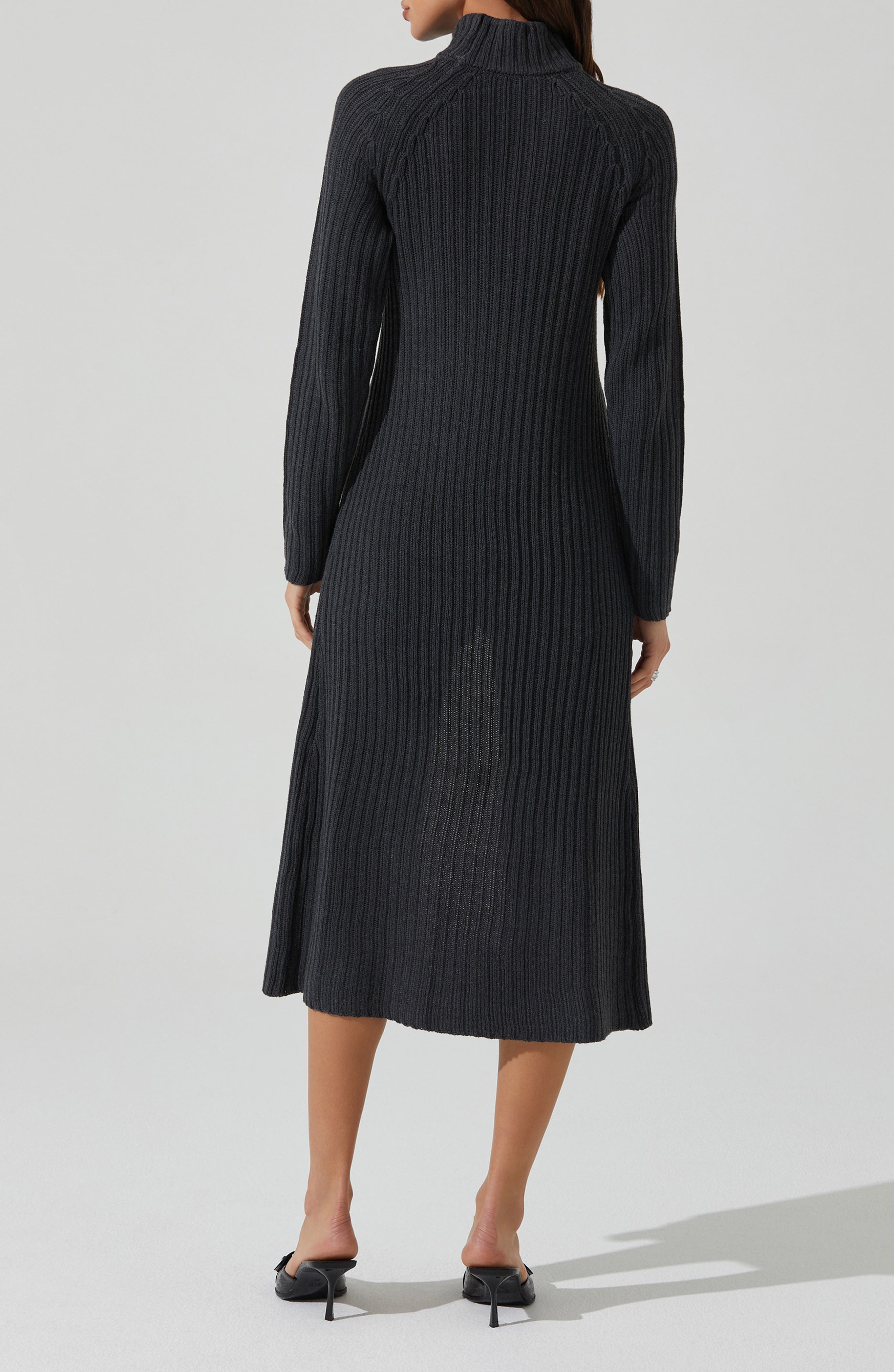 Estilo Extended Hem Sweater - image 2