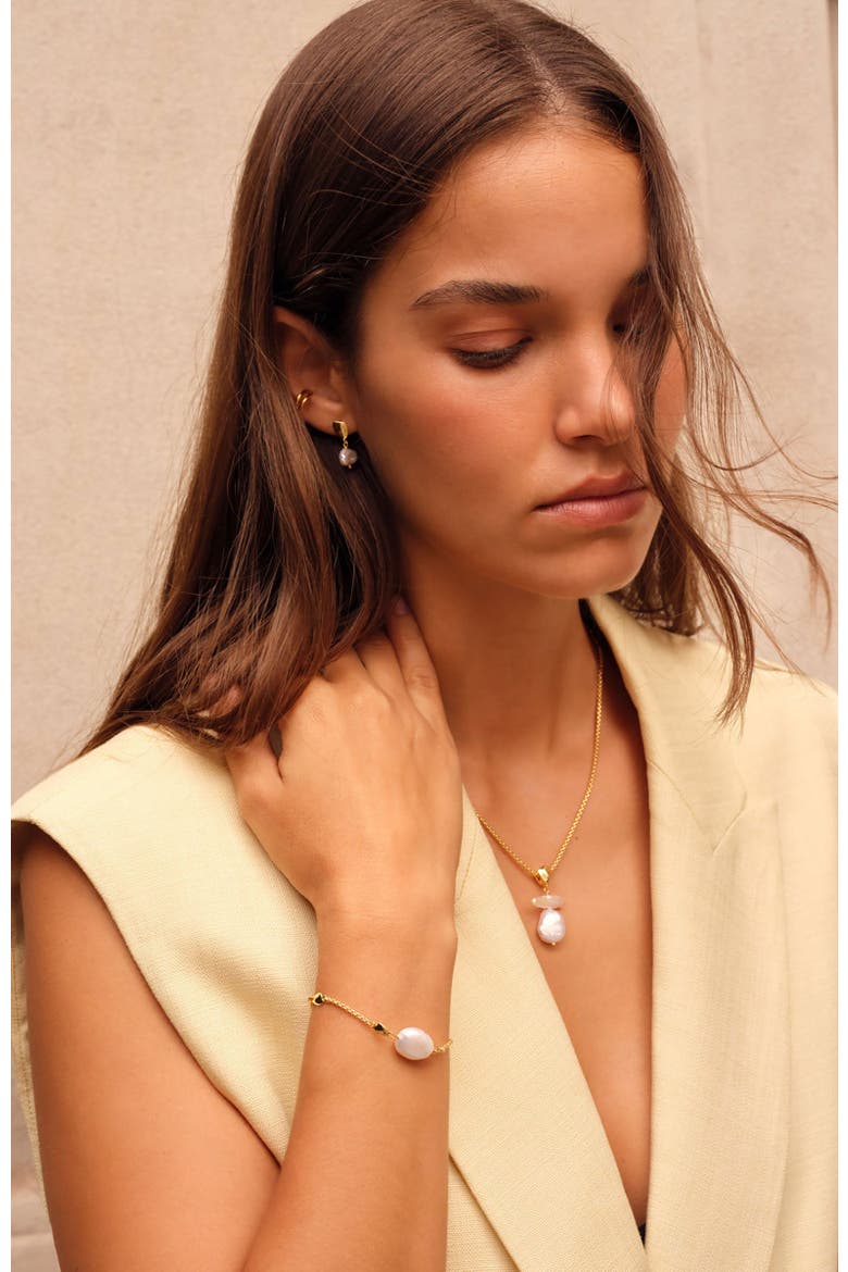Sol Pearl T-Bar Earrings, Alternate, color, Gold